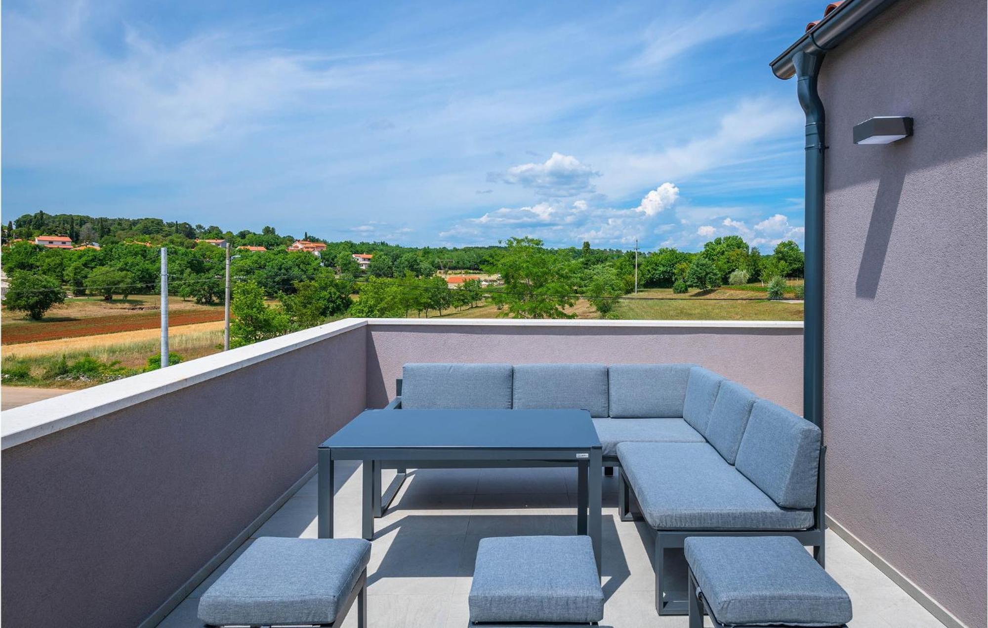 Stunning Home In Barban With Wifi Kültér fotó