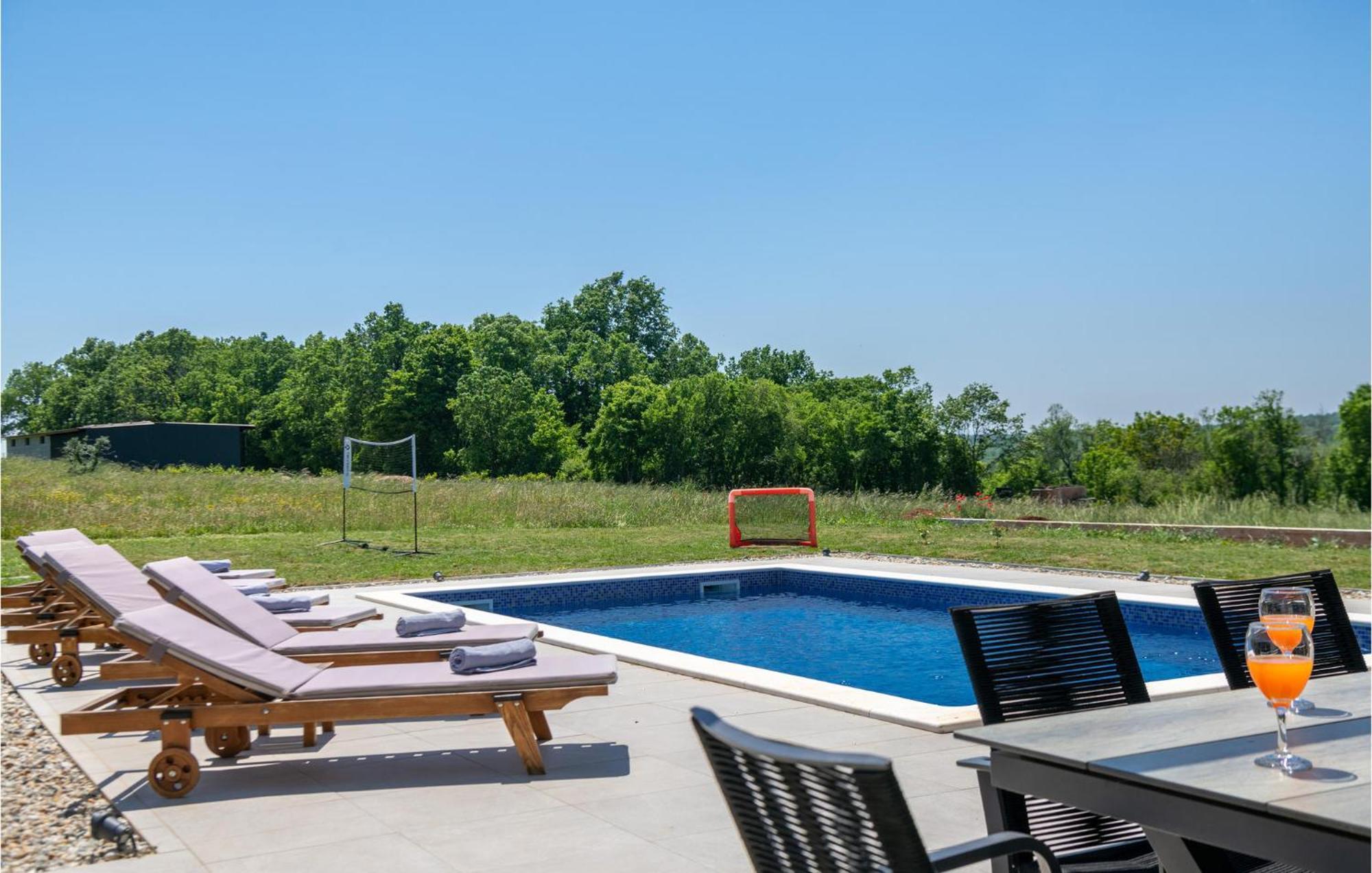 Stunning Home In Barban With Wifi Kültér fotó
