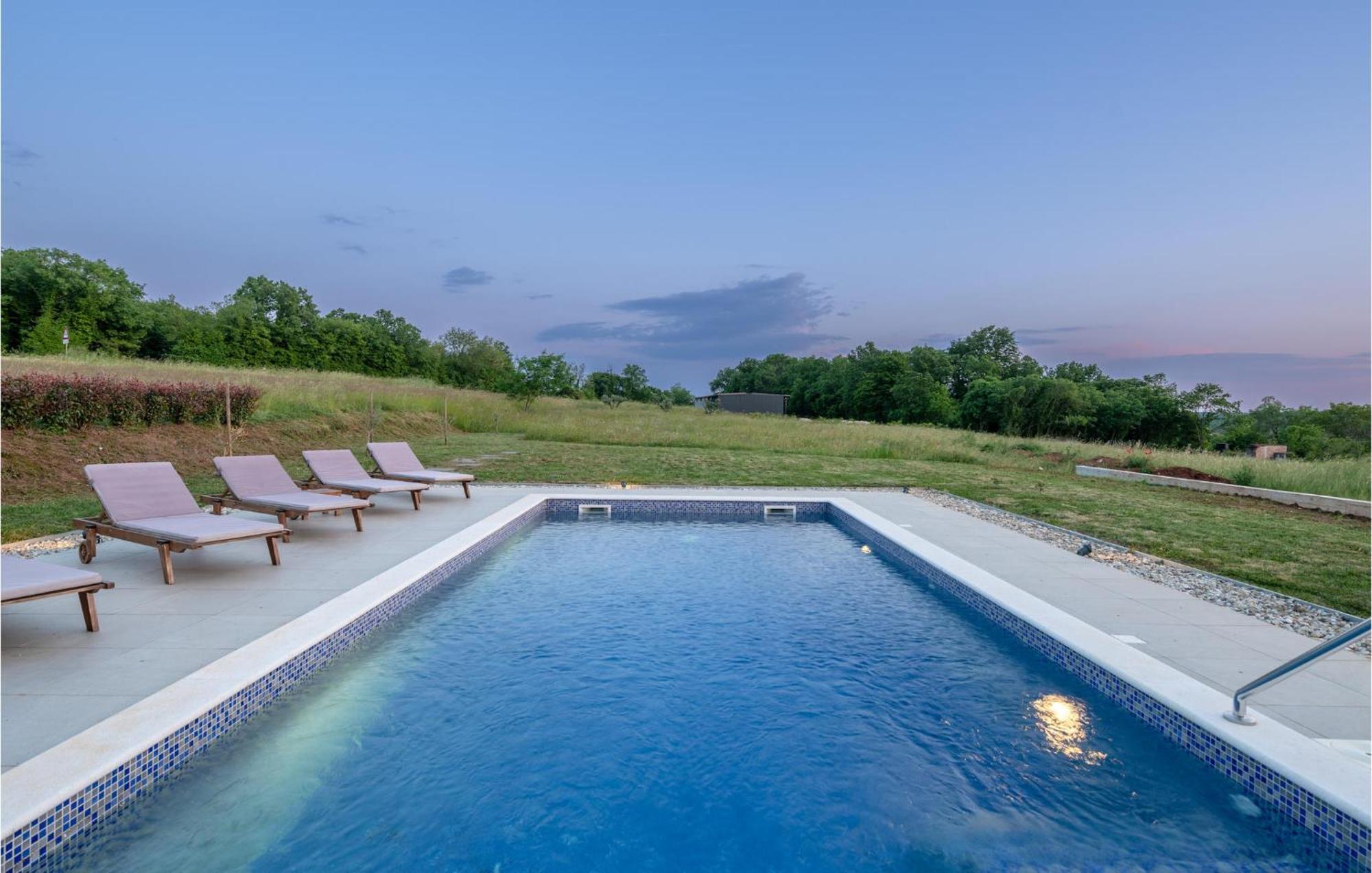Stunning Home In Barban With Wifi Kültér fotó
